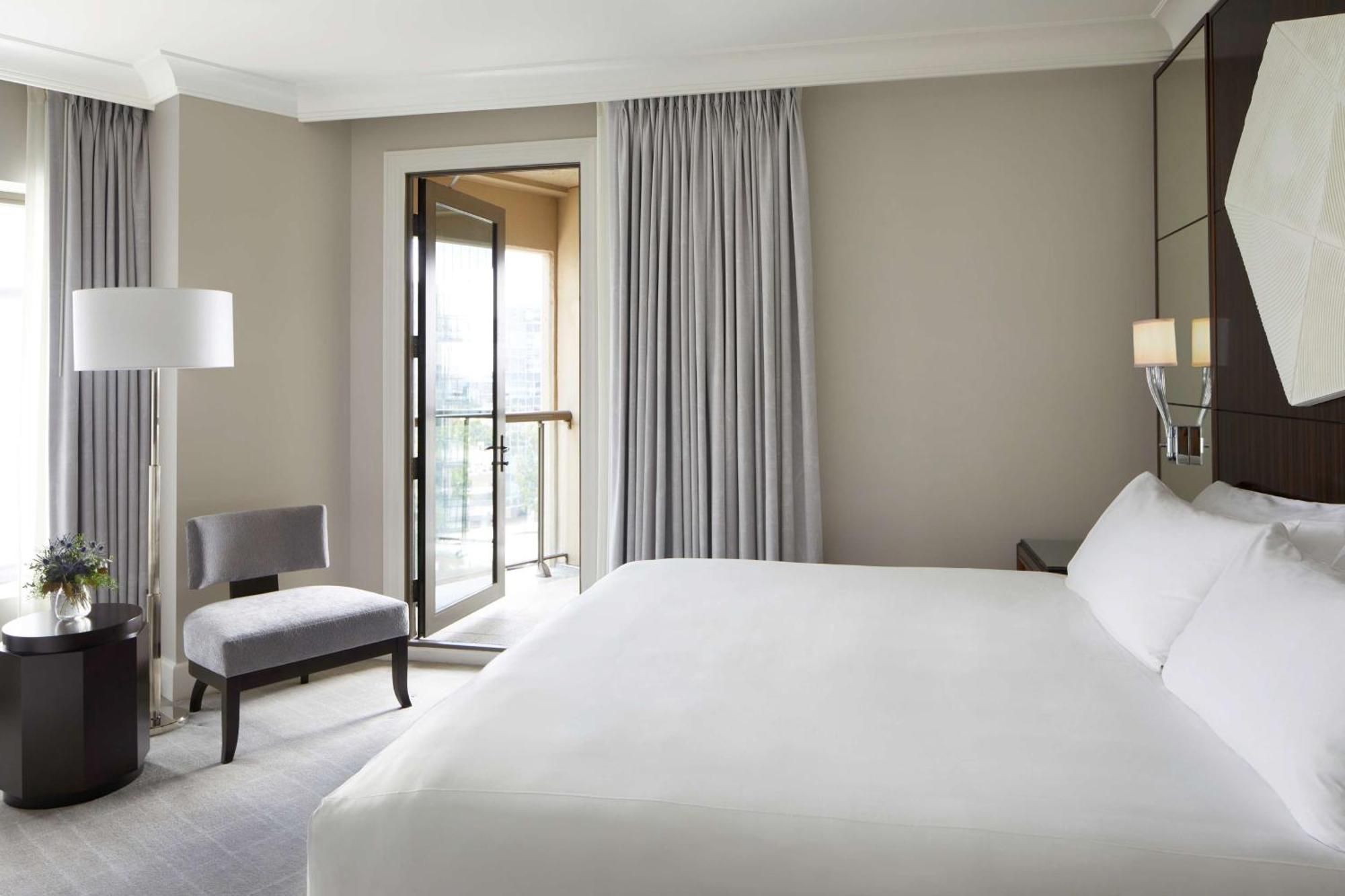 One-Bedroom King Suite Two Terraces