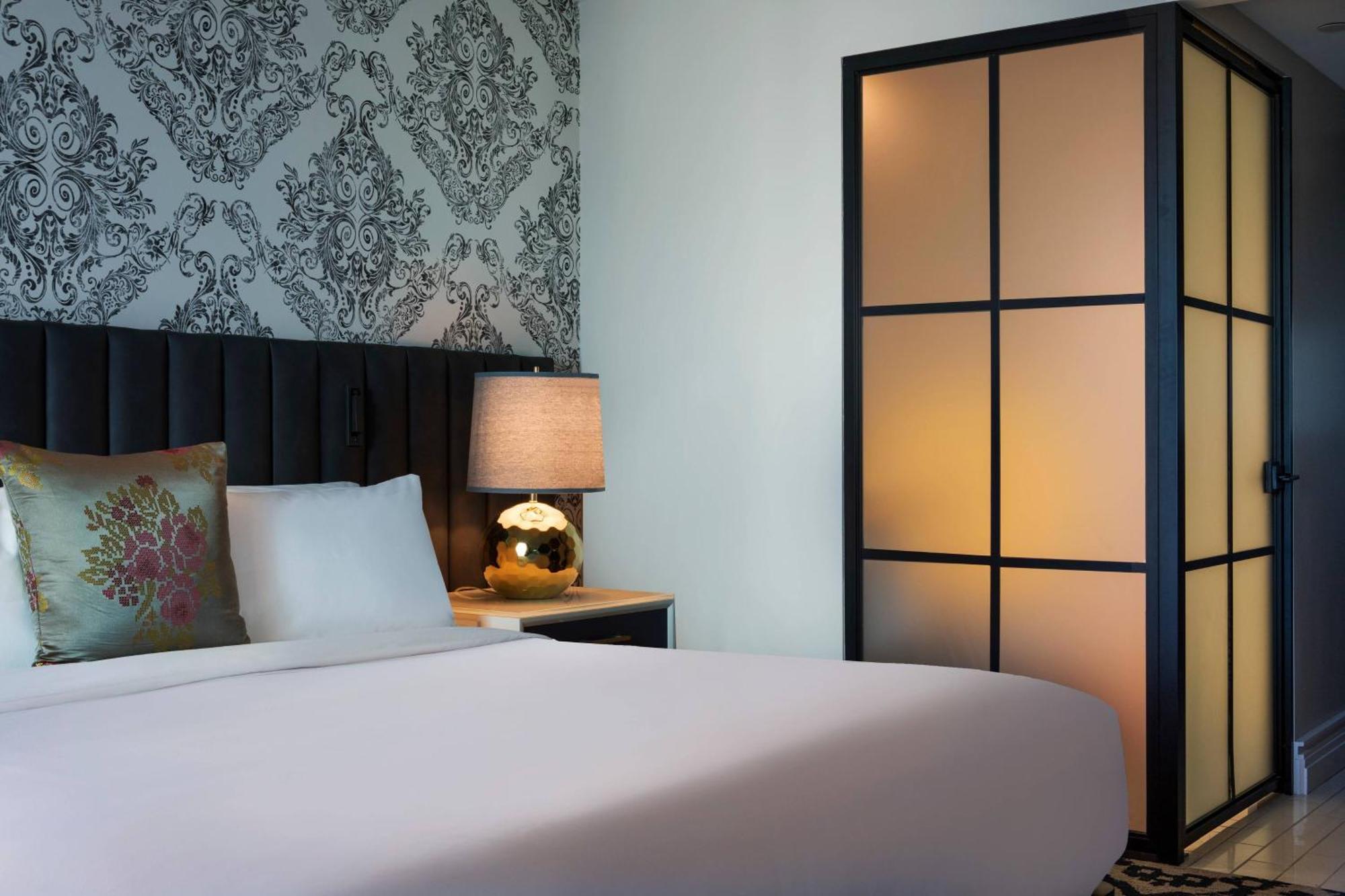 Premium Guest room 1 King