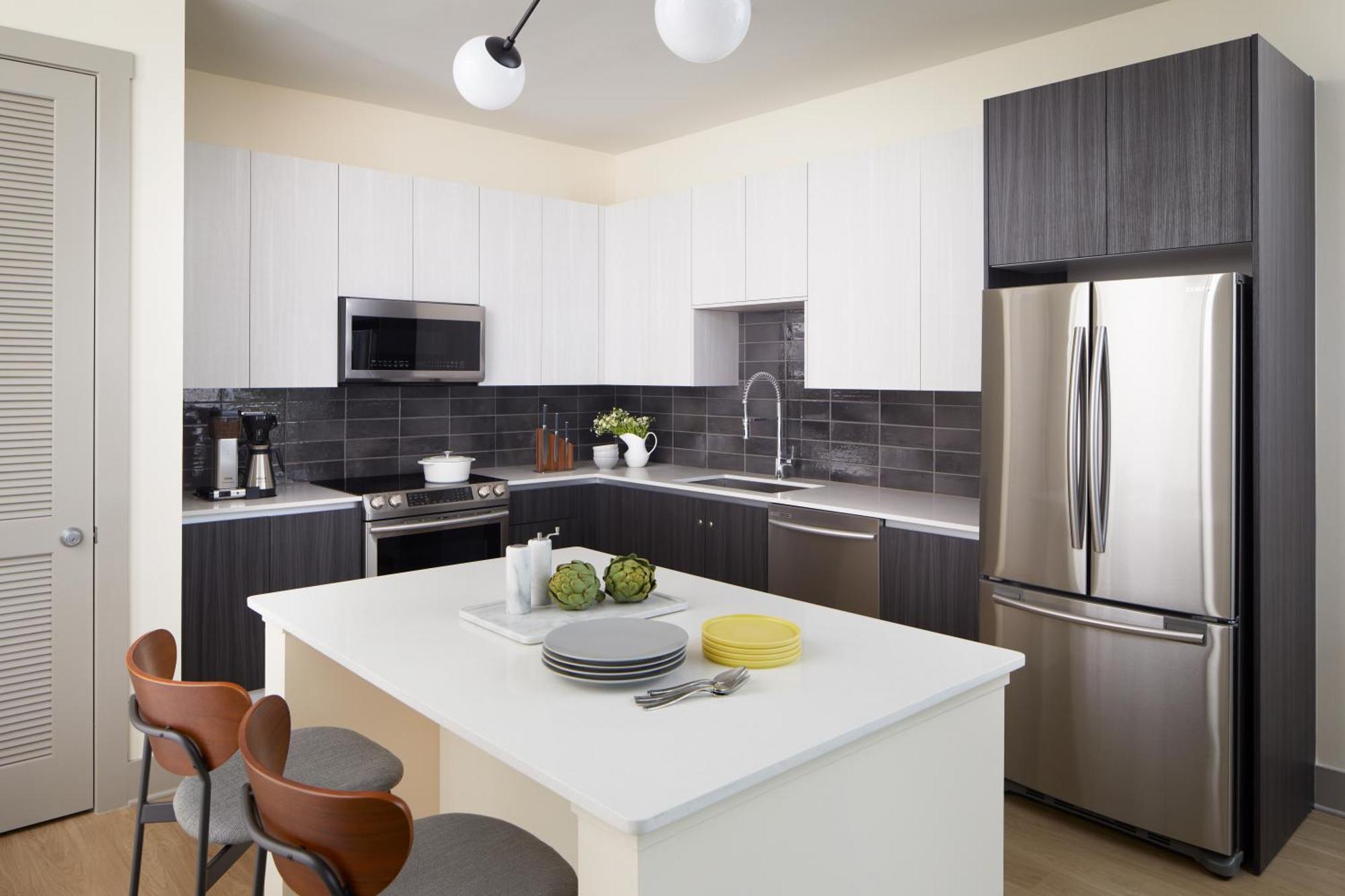 One-Bedroom Apartment,1661009785:JPEG