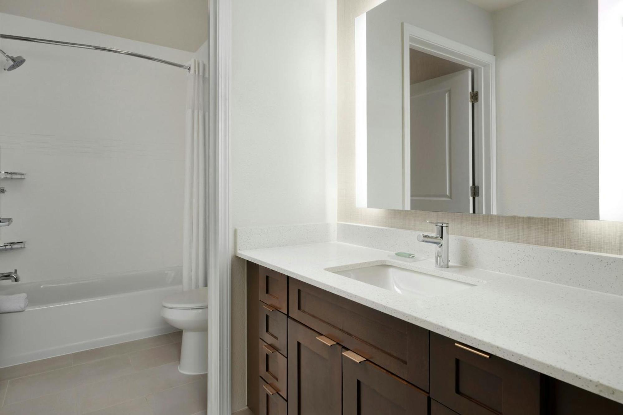 Two-Bedroom Suite
