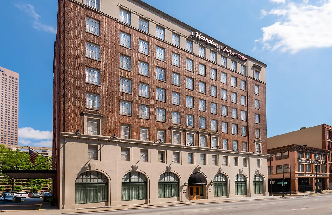Hampton Inn & Suites Atlanta-Downtown-1