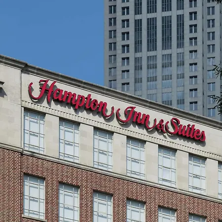 Hampton Inn & Suites Atlanta-Downtown-2